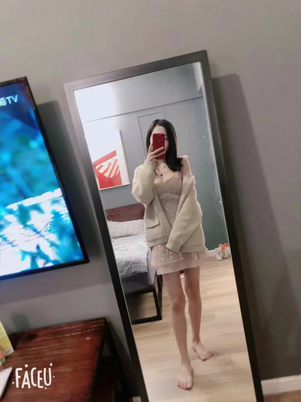 高新笑笑小姐姐